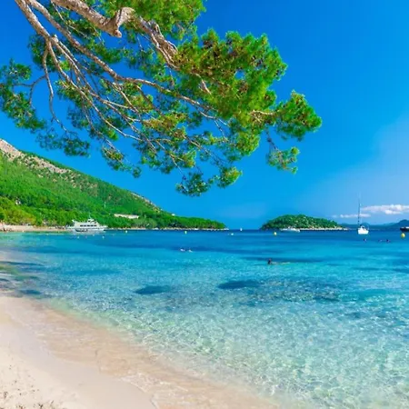 With Terrace In Majorca Апартаменты *